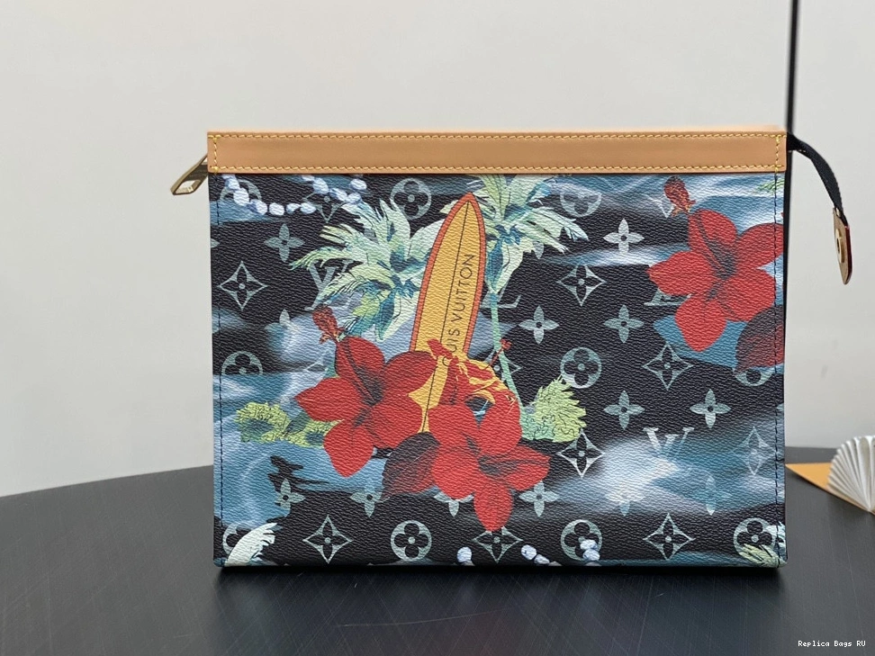 LOUIS POCHETTE VOYAGE-27*21*6CM VUITTON 0710